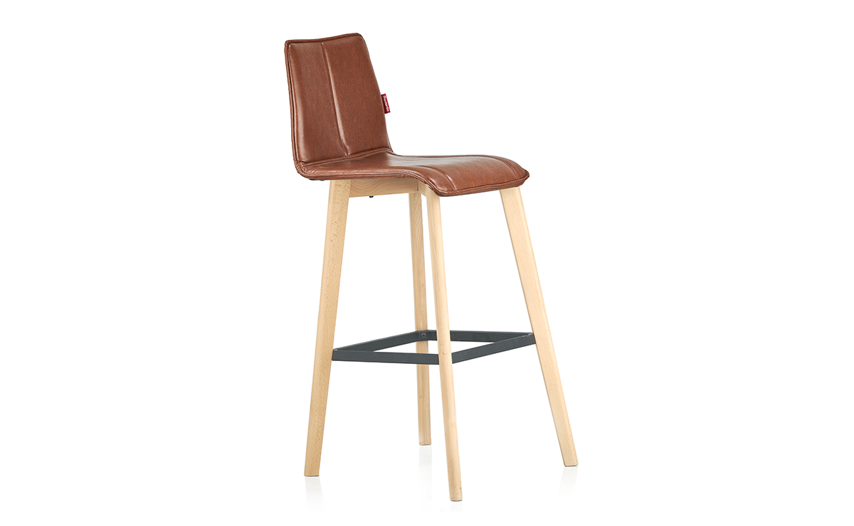 zella-leatherette-high-chair-wooden-legs-jsku423-view-isometric